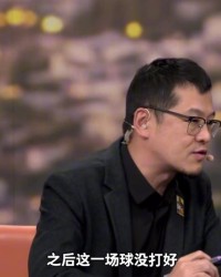 皇冠体育登录入口-杨毅：里夫斯季后赛下限低&amp;当不了二当家 湖人得给东契奇配黑又硬